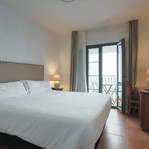 Tugasa Sierra Y Cal Hotel