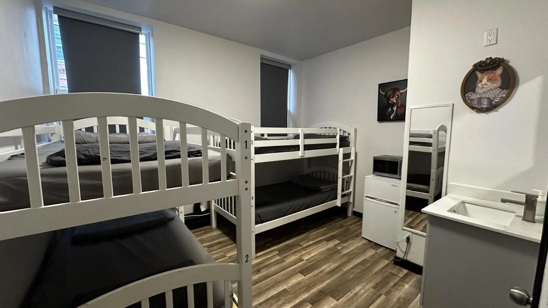Queen Nest Hotel Toronto Canadá