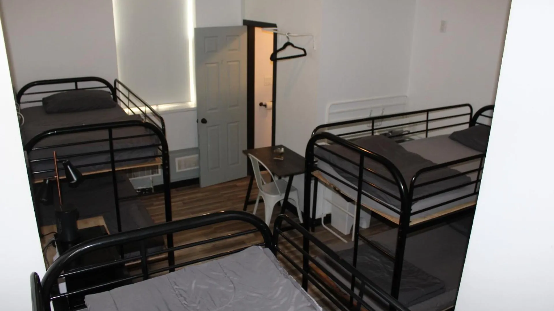 Queen Nest Hotel Toronto